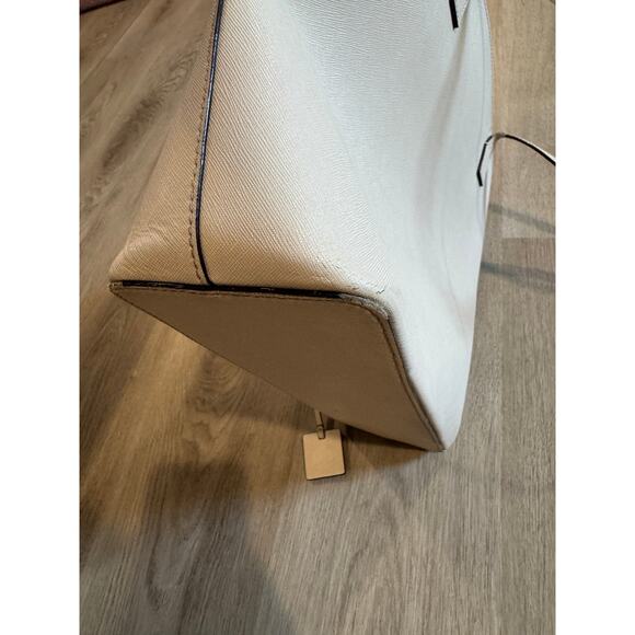 Kate Spade New York Leather Travel Satchel Tote in Beige/Hot Pink Interior - Picture 6 of 11